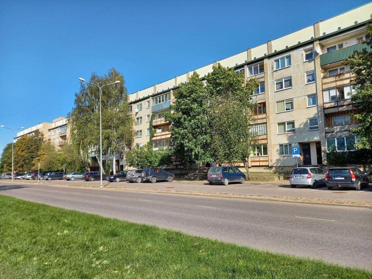 Vienibas Apartment Νταουγκαβπίλς Εξωτερικό φωτογραφία